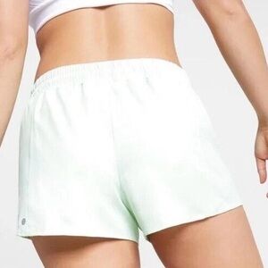 Calia Mid-Rise Infinity Running Shorts, Pistachio Green Shorts, NWT, sz XL